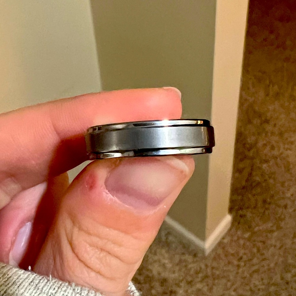 Lovemark Tungsten Carbide Men's Wedding Band